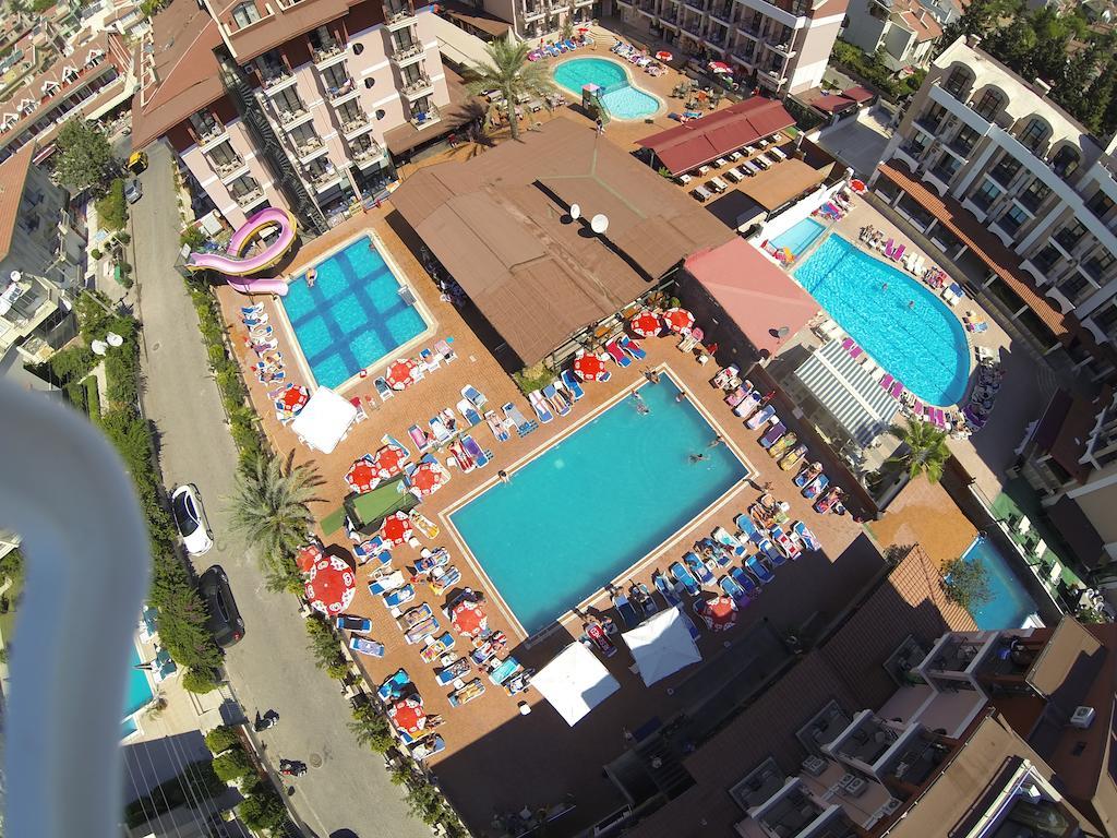 Club Chicago Hotel Marmaris Bagian luar foto