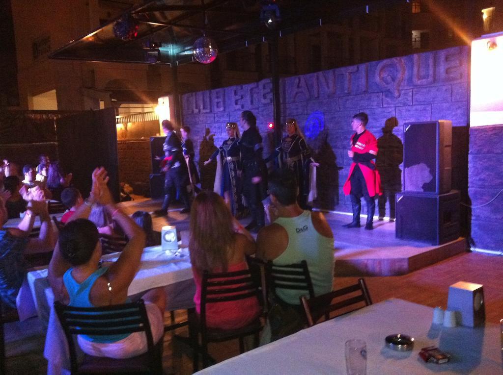 Club Chicago Hotel Marmaris Bagian luar foto