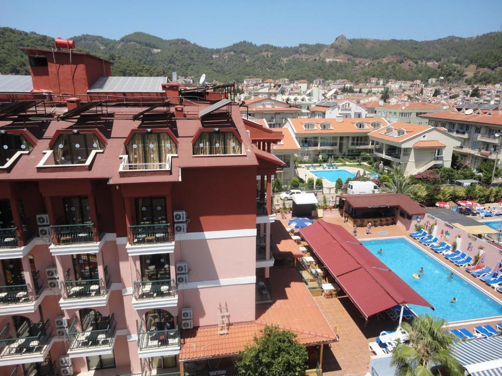 Club Chicago Hotel Marmaris Bagian luar foto